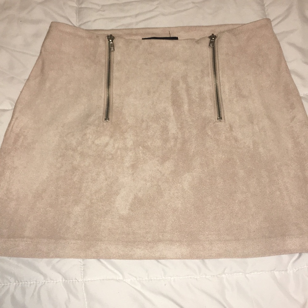 Women’s Blush Suede Skirt